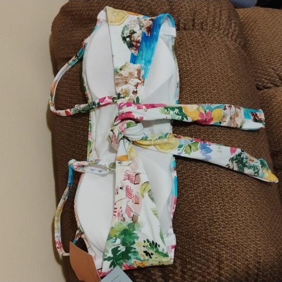 Shade & Shore Women's Bandeau Tropical Bikini Top Size L(12-14). - Picture 8 of 11